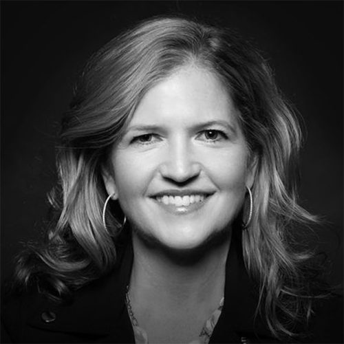 a headshot of Debra Facktor